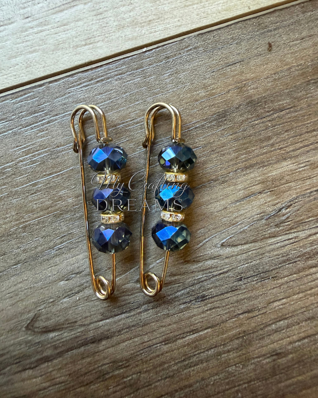 Crafty Pins Purchase 5 sets/singles  save $3