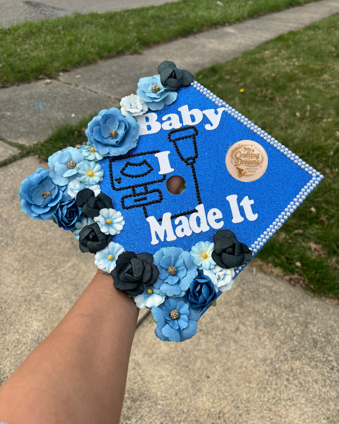Custom Graduation Cap Topper **PLEASE READ THE DESCRIPTION**