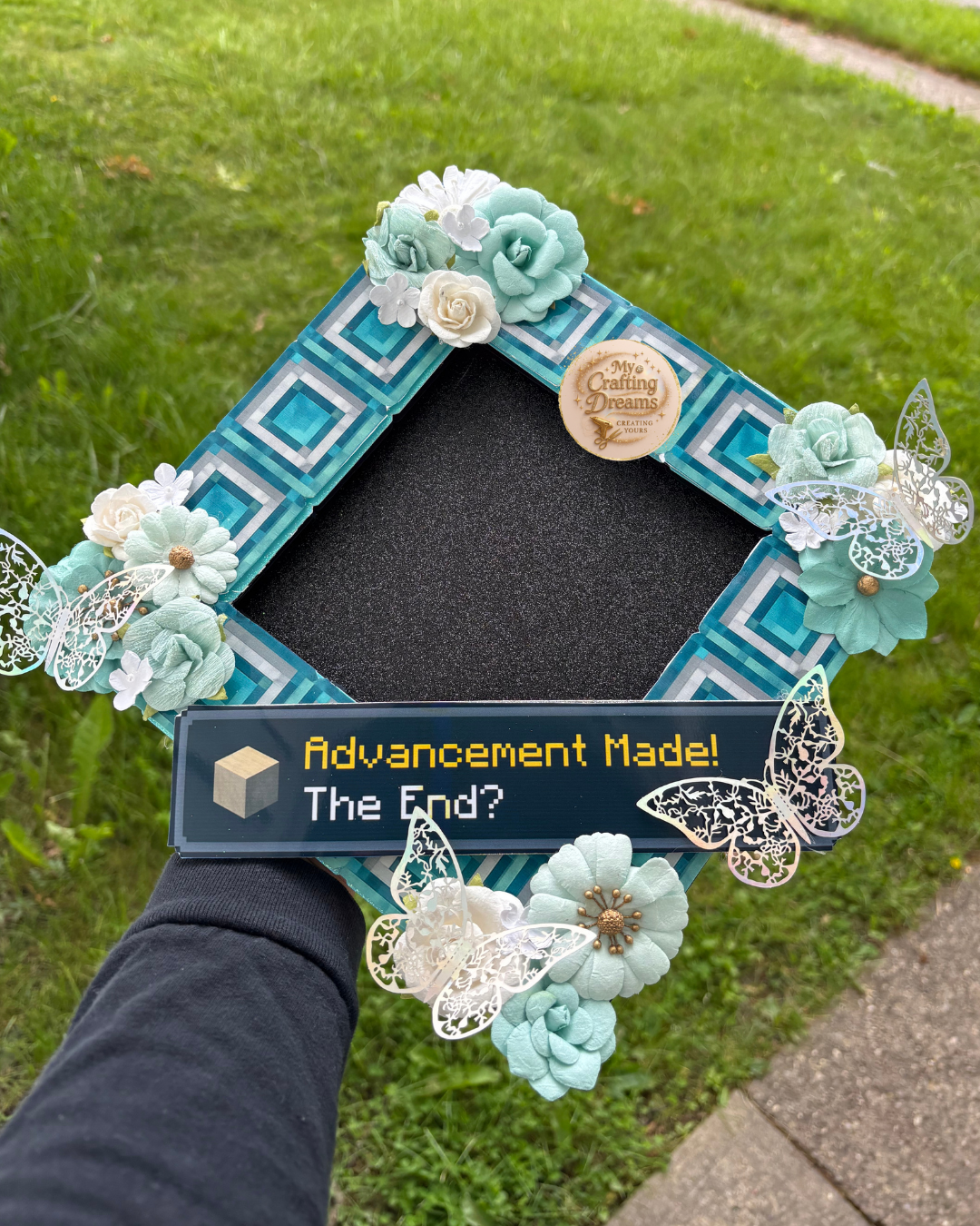 Custom Graduation Cap Topper **PLEASE READ THE DESCRIPTION**