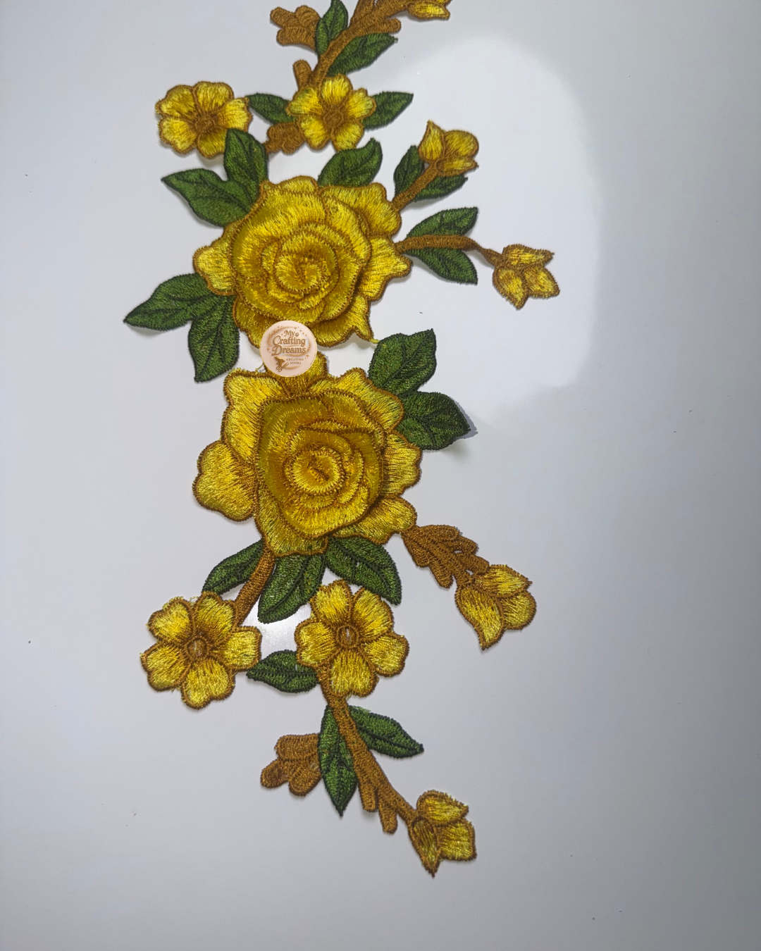 3D Flower Appliqués (Patches) – Couture Crafting Essentials