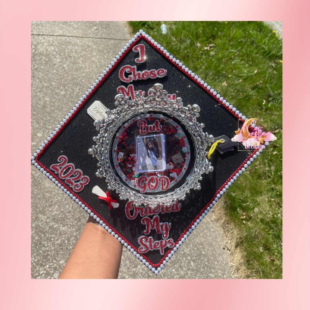 Graduation Cap Topper **READ THE DESCRIPTION**