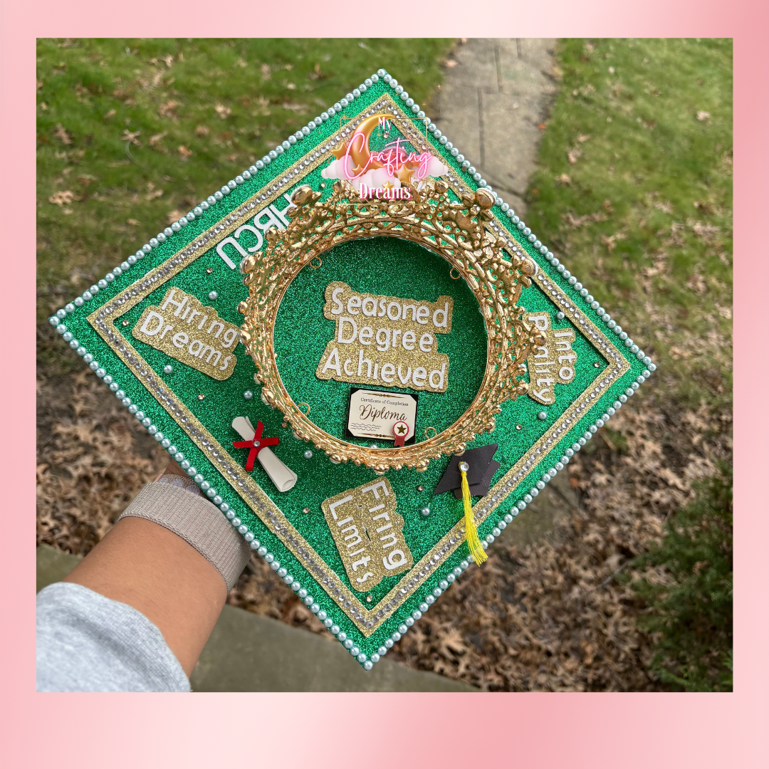 Graduation Cap Topper **READ THE DESCRIPTION**